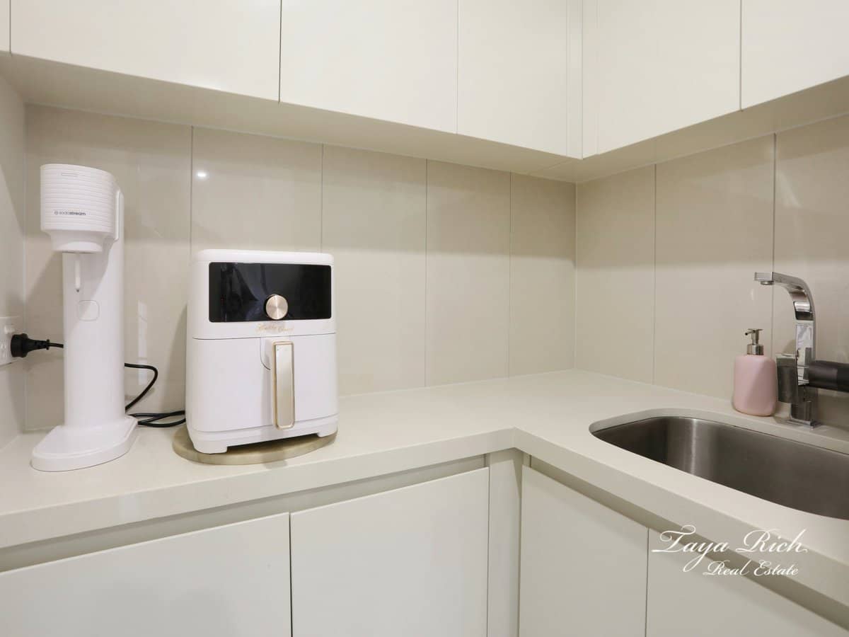 31 Bourton Road, MERRIMAC - Thumbnail 8