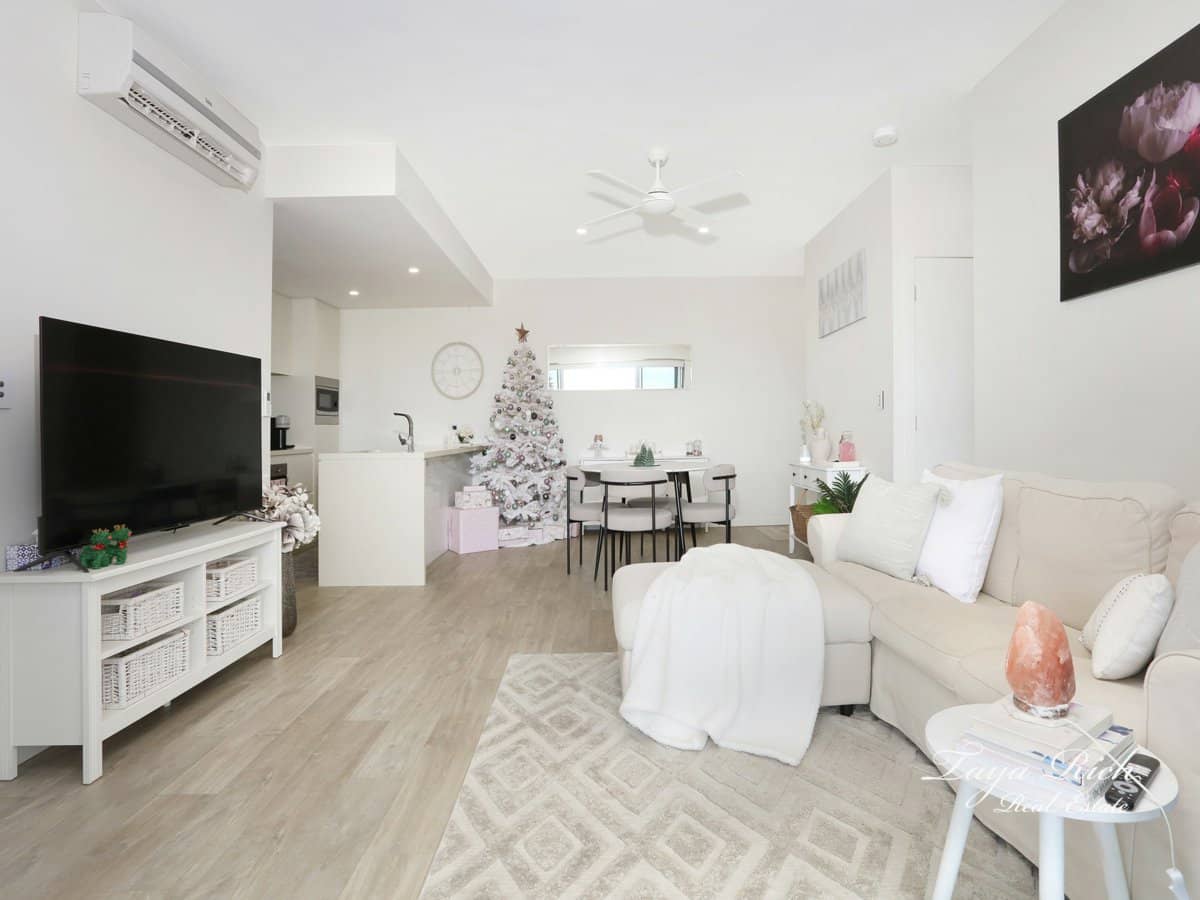 31 Bourton Road, MERRIMAC - Thumbnail 12