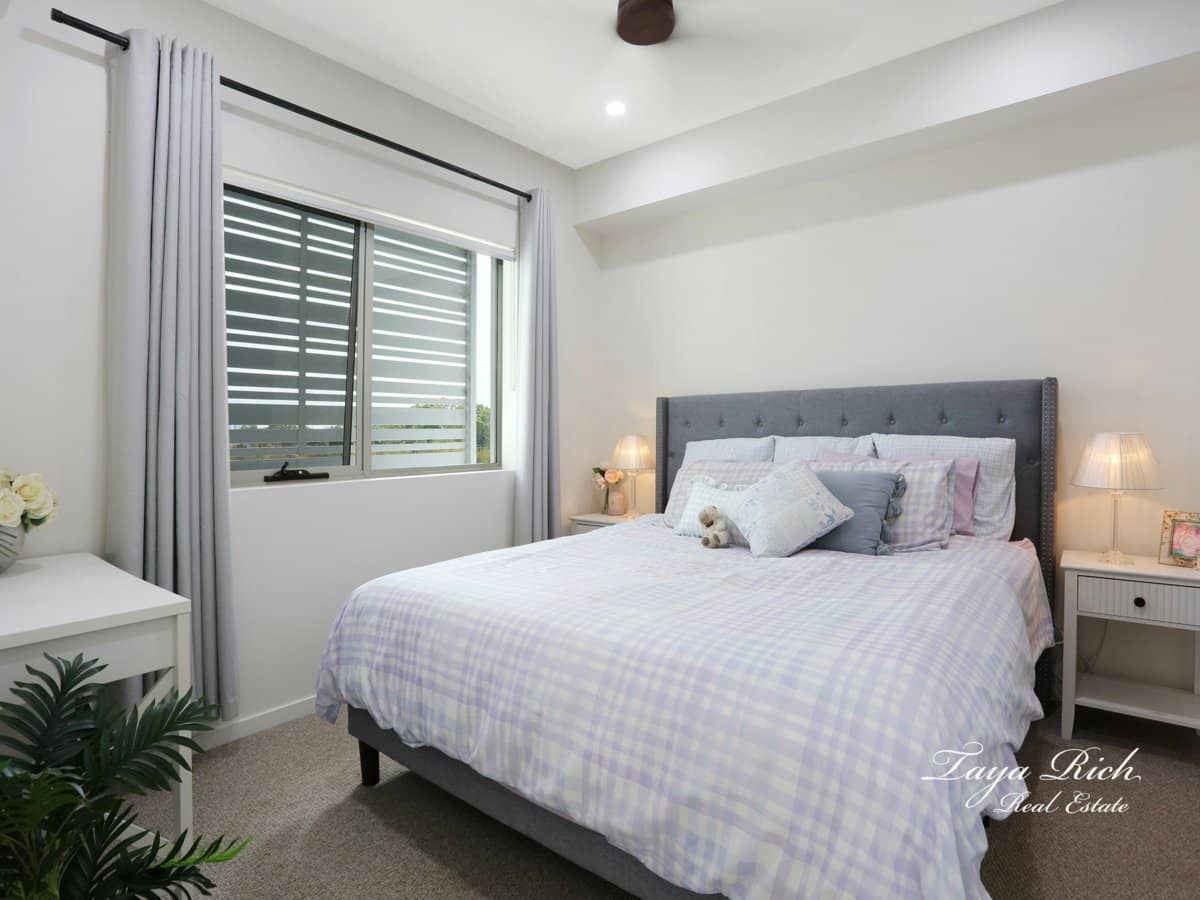 31 Bourton Road, MERRIMAC - Thumbnail 19