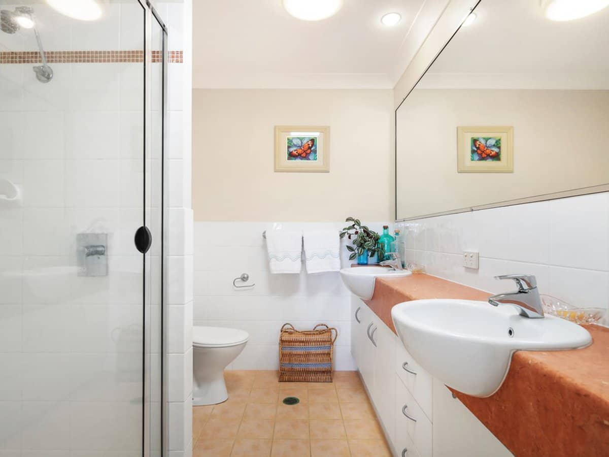 12 Promenade Avenue, ROBINA - Thumbnail 12