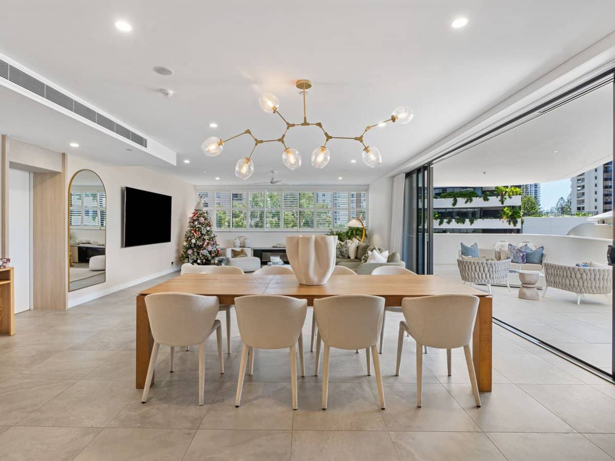 24 Woodroffe Avenue, Main Beach - Thumbnail 6