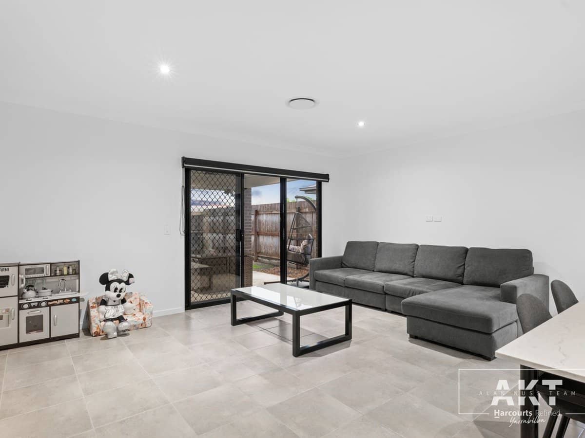 116 Expedition Road, YARRABILBA - Thumbnail 6