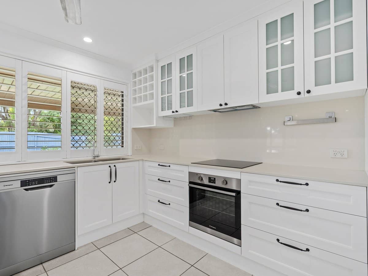 45 LINDFIELD Road, HELENSVALE - Thumbnail 6