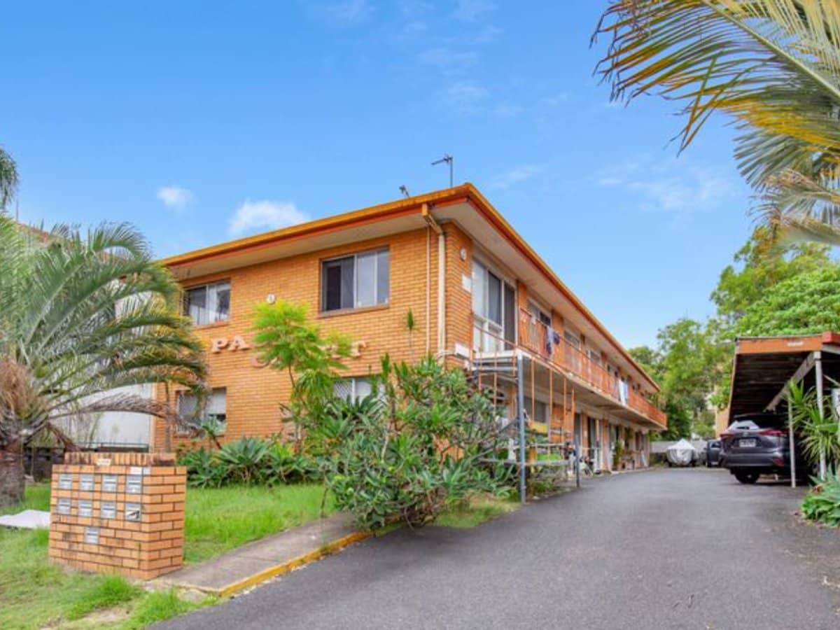 9 Monaco Street, SURFERS PARADISE - Thumbnail 7