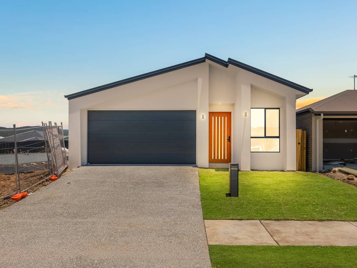 24 Joilmont Road, Yarrabilba - Thumbnail 1