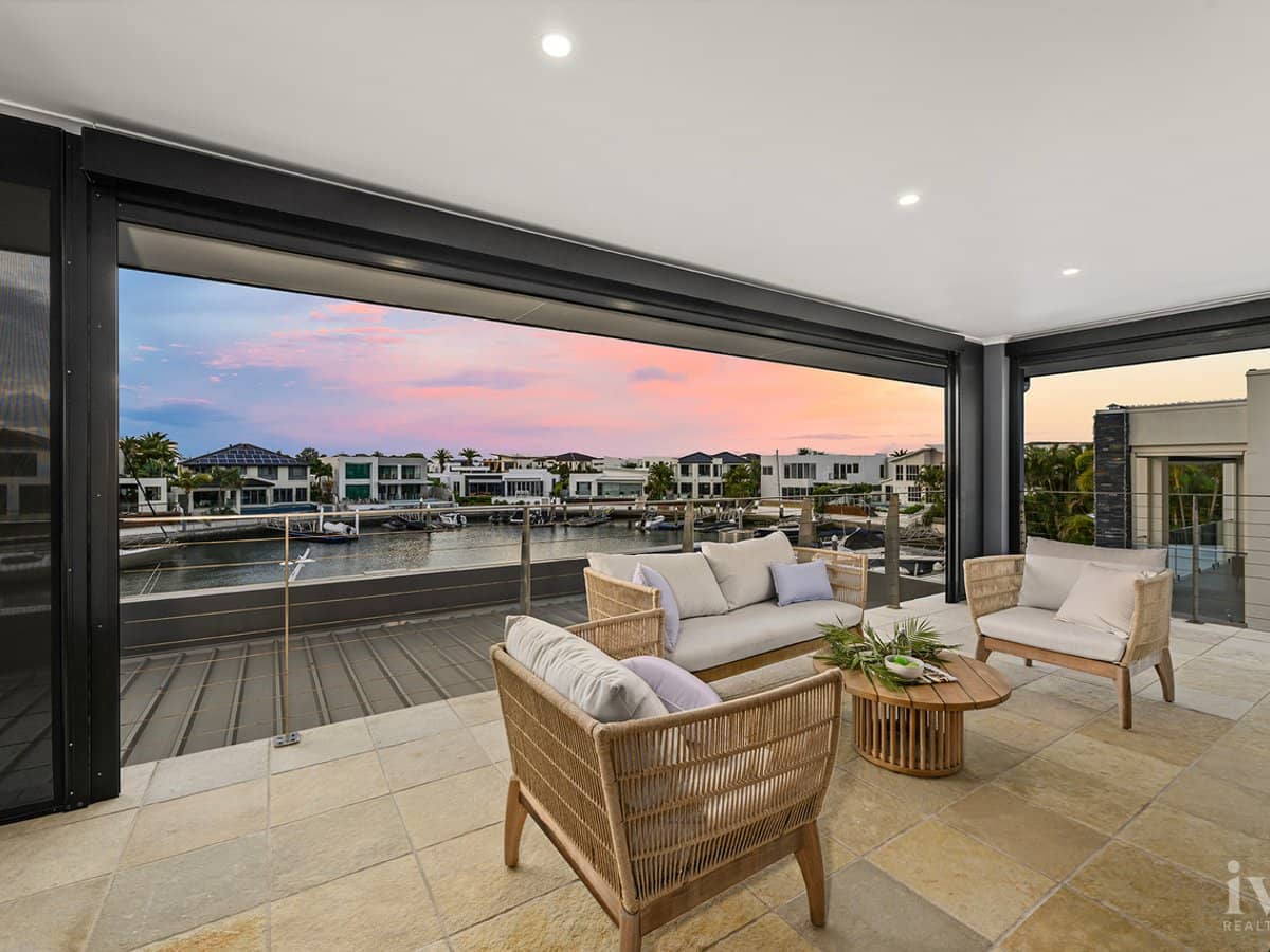 23 King Charles Drive, Sovereign Islands - Thumbnail 13