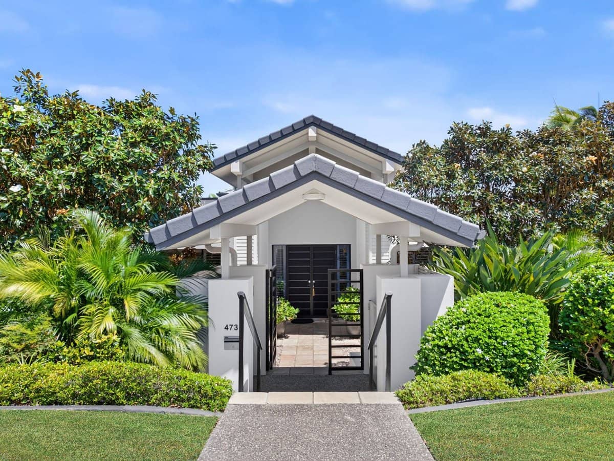 4730 The Parkway, Sanctuary Cove - Thumbnail 2