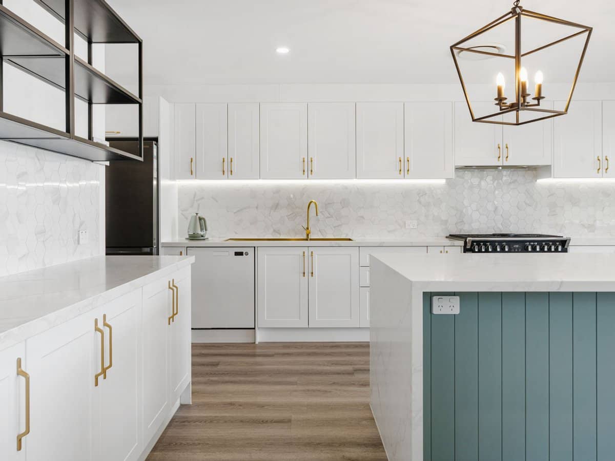 3 Ayrshire Avenue, Benowa Waters - Thumbnail 6