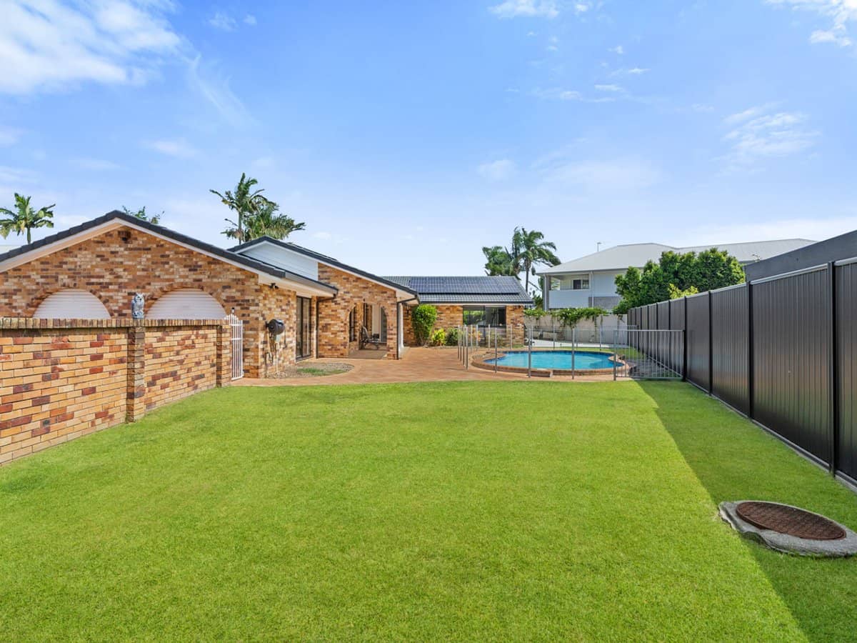 3 Ayrshire Avenue, Benowa Waters - Thumbnail 26