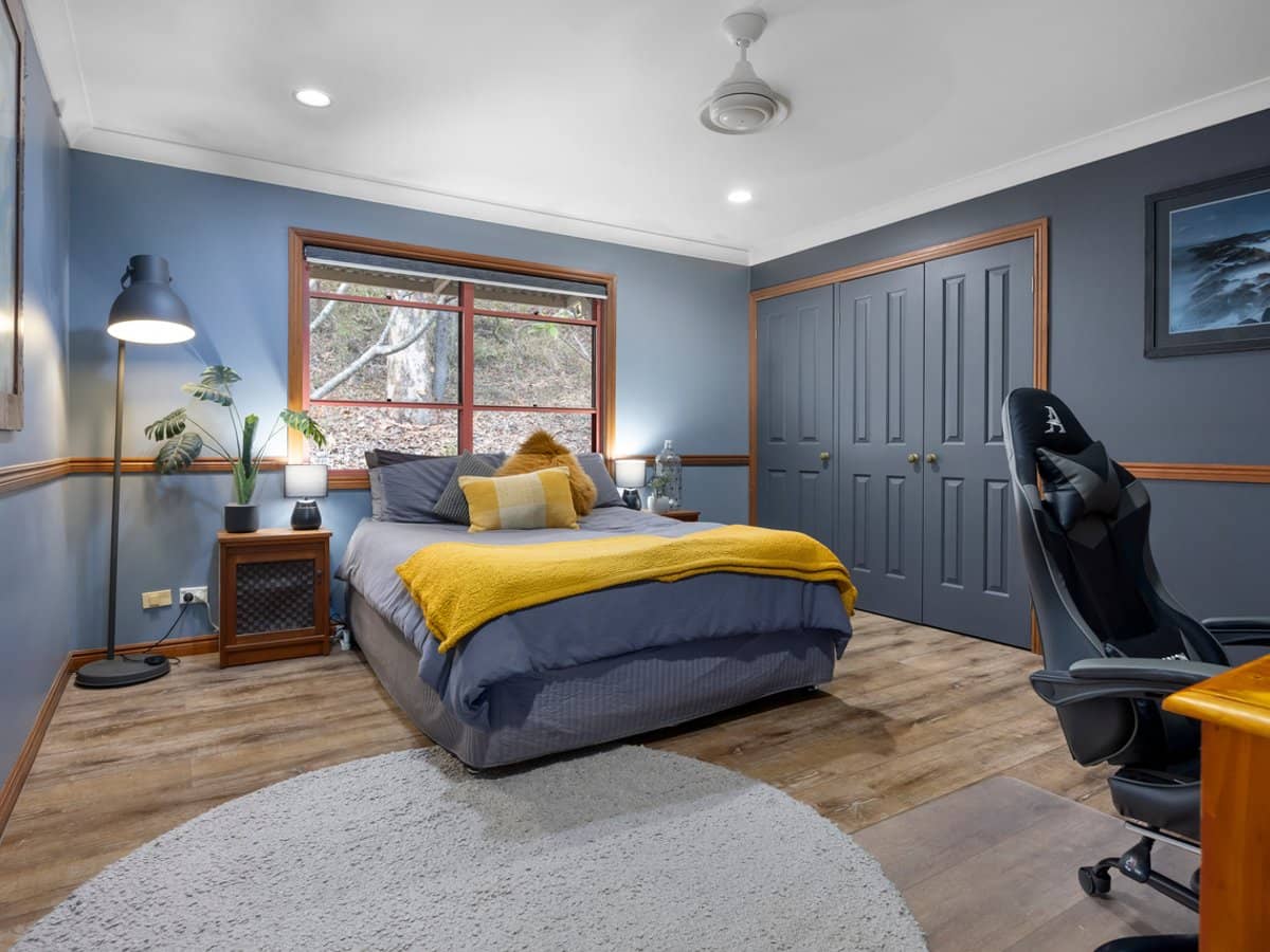 136 Henri Robert Drive, CLAGIRABA - Thumbnail 14