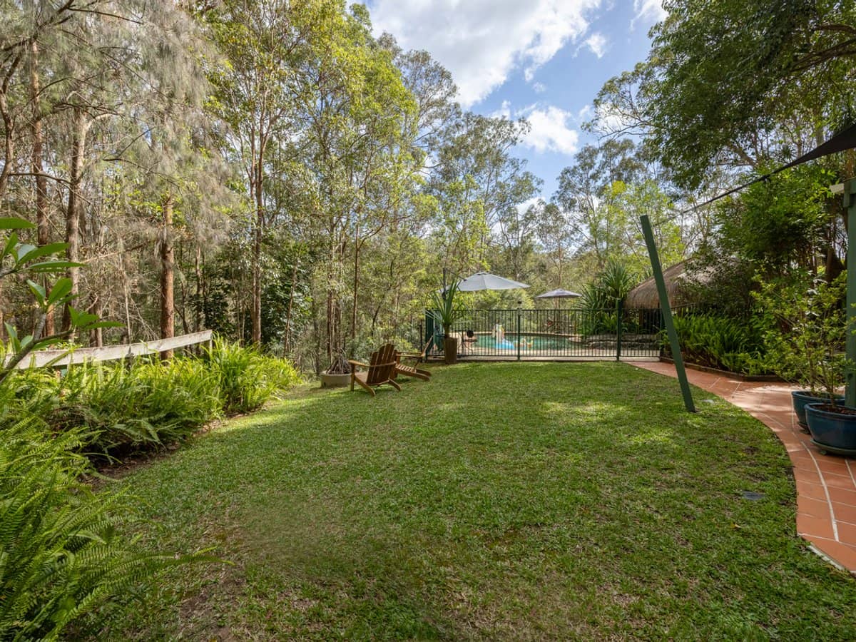 136 Henri Robert Drive, CLAGIRABA - Thumbnail 21