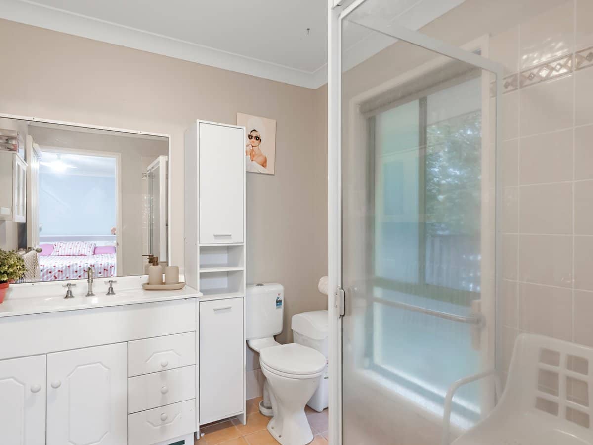 13 Hertford Crescent, MUDGEERABA - Thumbnail 11