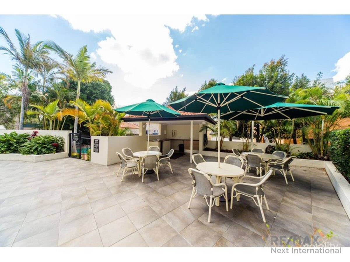 452 Marine Parade, Biggera Waters - Thumbnail 7