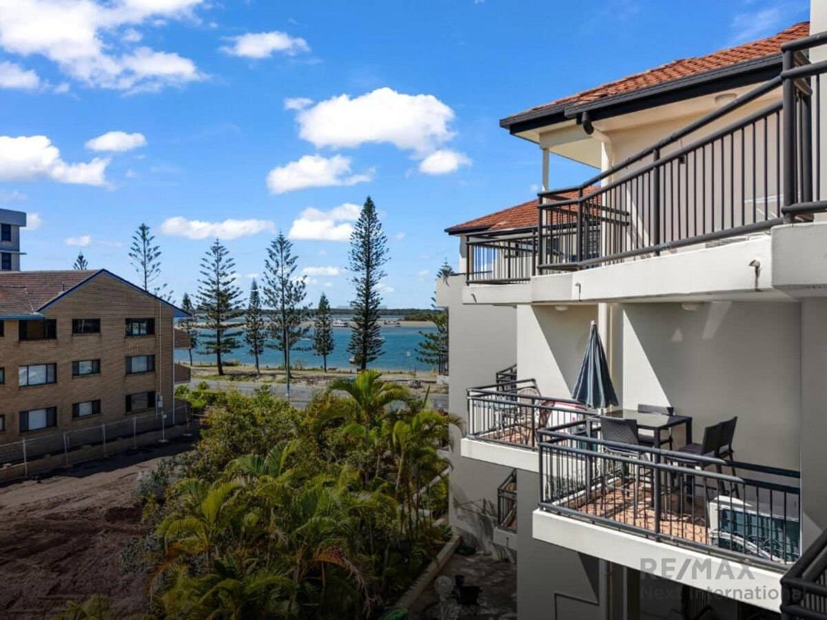 452 Marine Parade, Biggera Waters - Thumbnail 9
