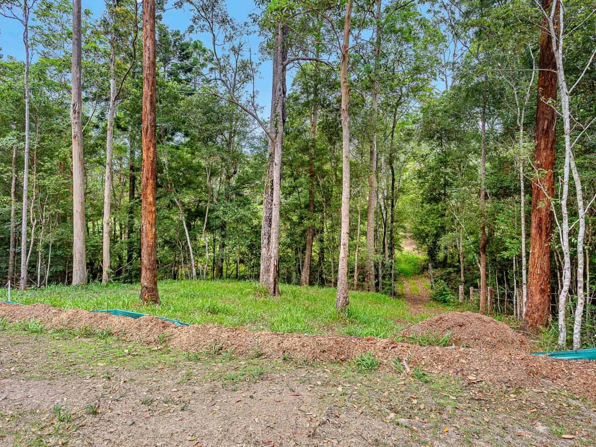 13 Dunbar Road, BONOGIN - Thumbnail 14