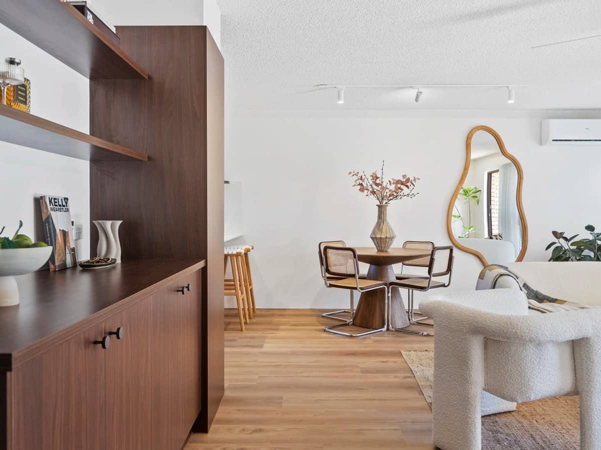 14 Christina Court, MERMAID WATERS - Thumbnail 2