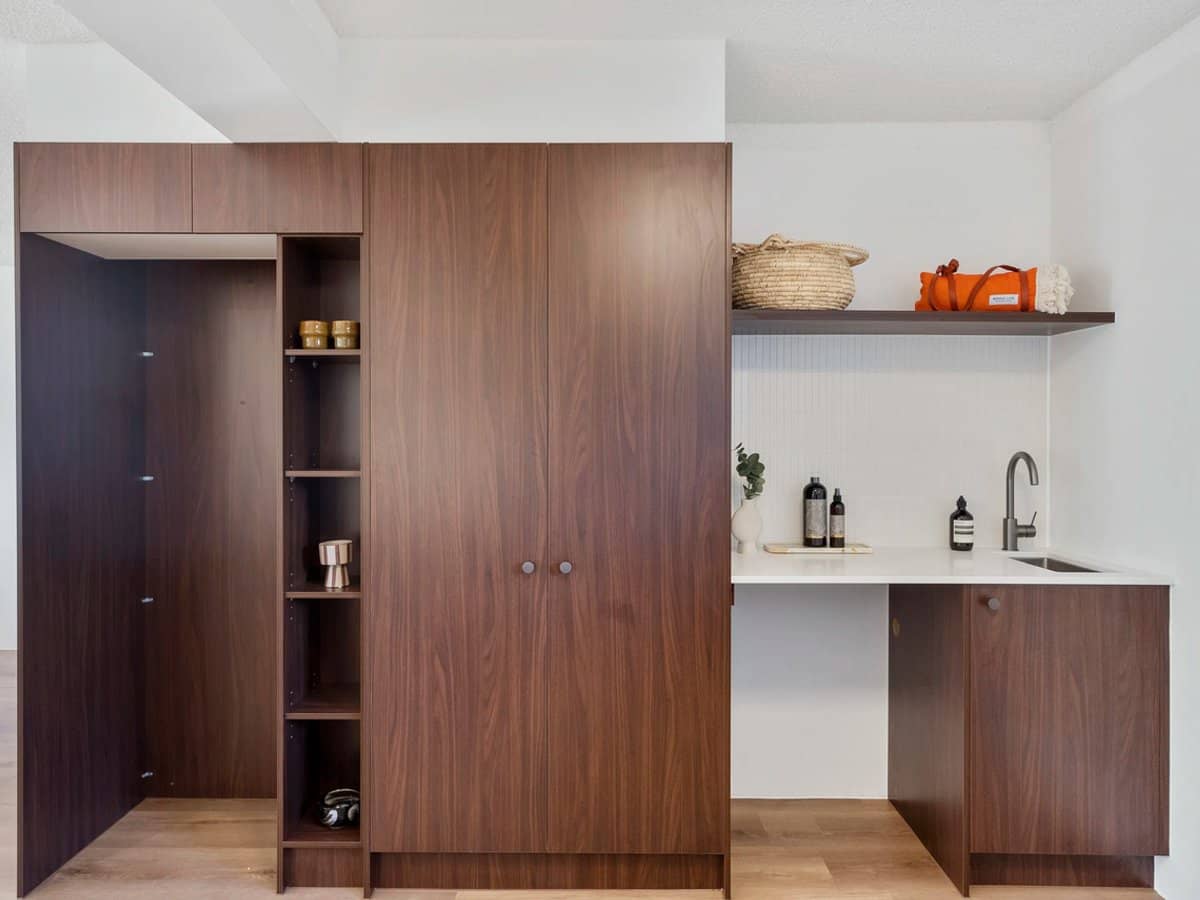 14 Christina Court, MERMAID WATERS - Thumbnail 7