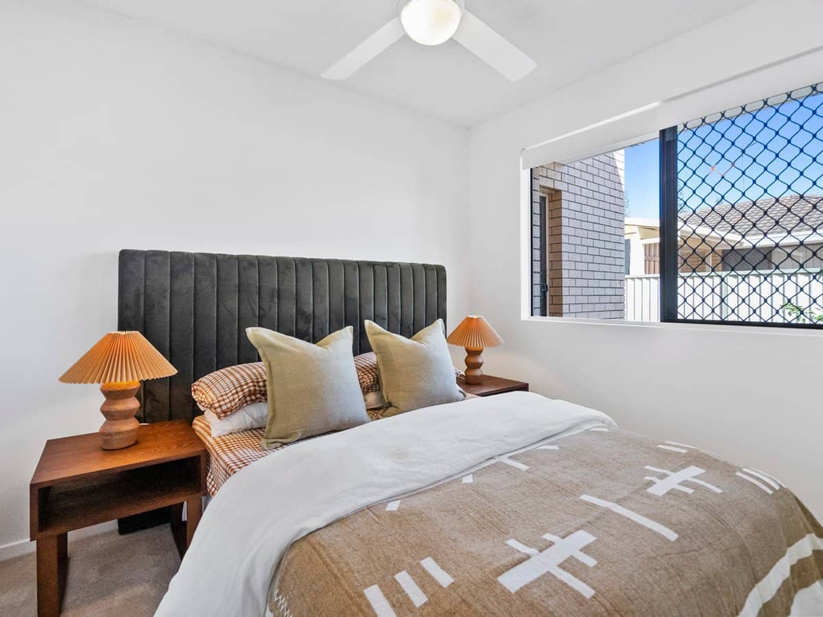 14 Christina Court, MERMAID WATERS - Thumbnail 9