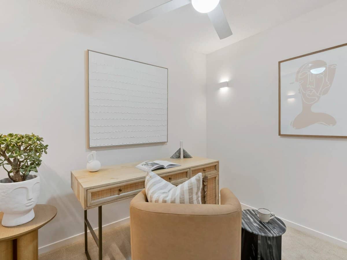 14 Christina Court, MERMAID WATERS - Thumbnail 11