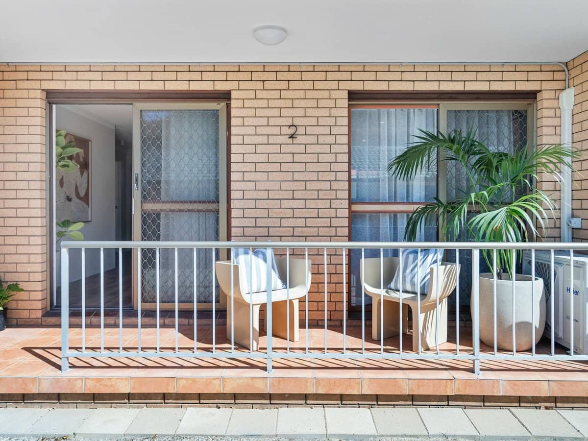 14 Christina Court, MERMAID WATERS - Thumbnail 12