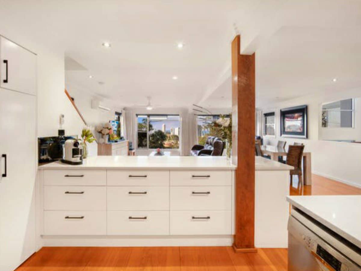 14 View Street, BURLEIGH HEADS - Thumbnail 5