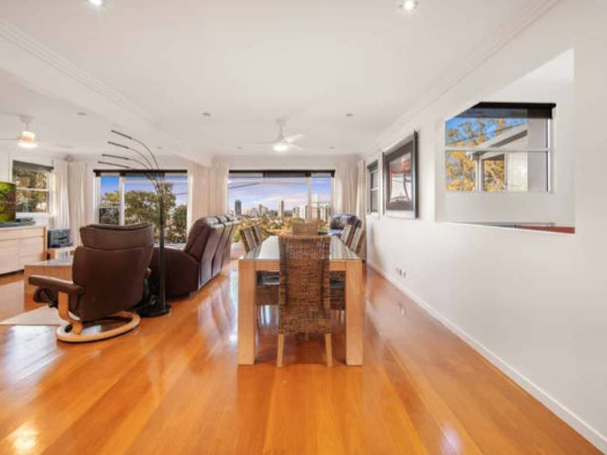 14 View Street, BURLEIGH HEADS - Thumbnail 9