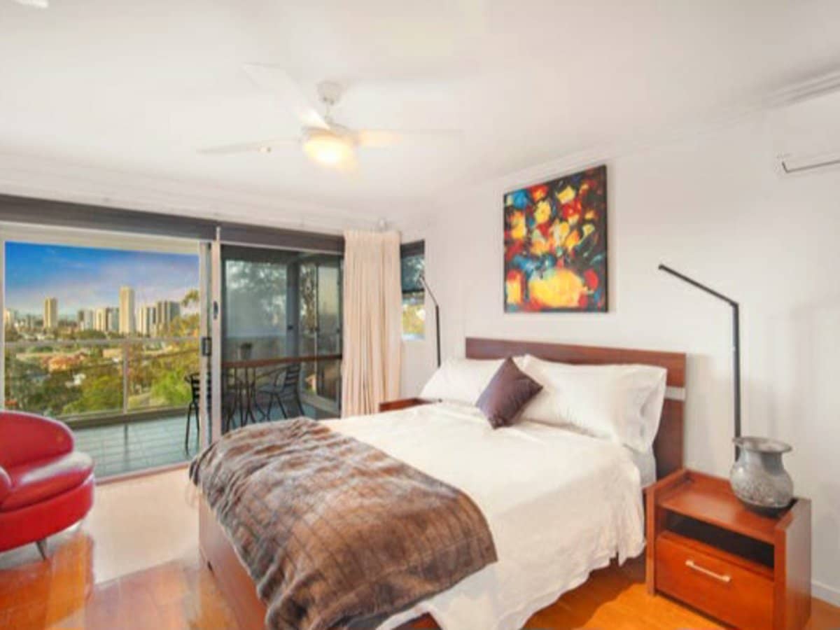 14 View Street, BURLEIGH HEADS - Thumbnail 12