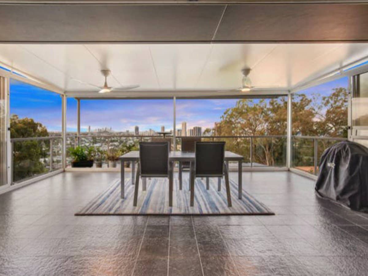 14 View Street, BURLEIGH HEADS - Thumbnail 19