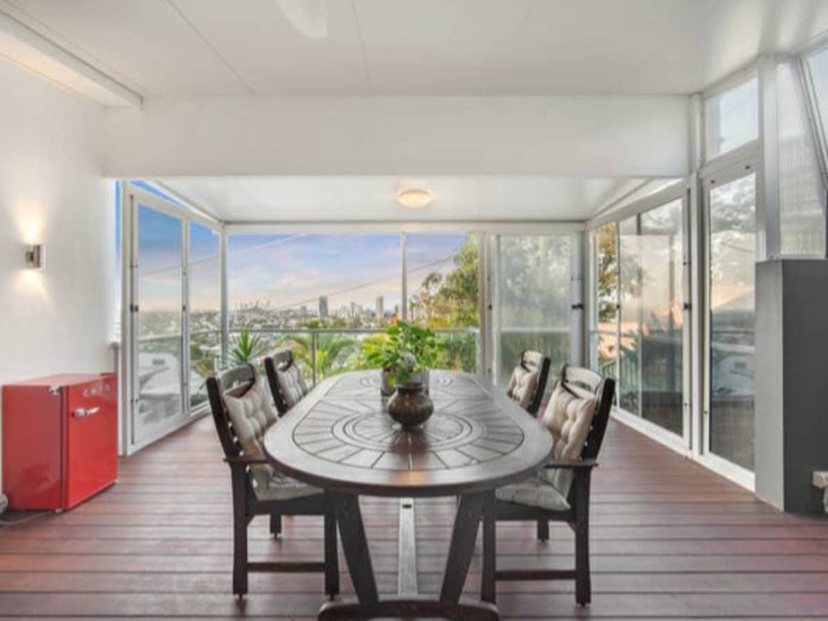 14 View Street, BURLEIGH HEADS - Thumbnail 23