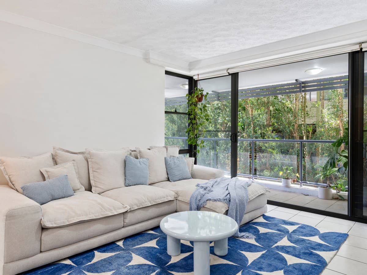 66 Mclean Street, COOLANGATTA - Thumbnail 7