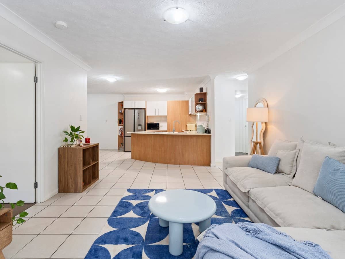 66 Mclean Street, COOLANGATTA - Thumbnail 12