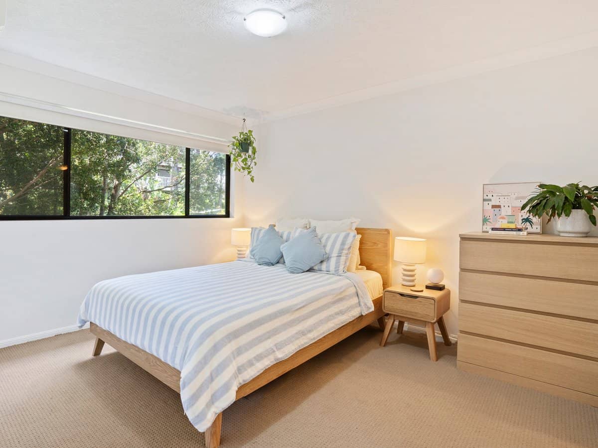 66 Mclean Street, COOLANGATTA - Thumbnail 6