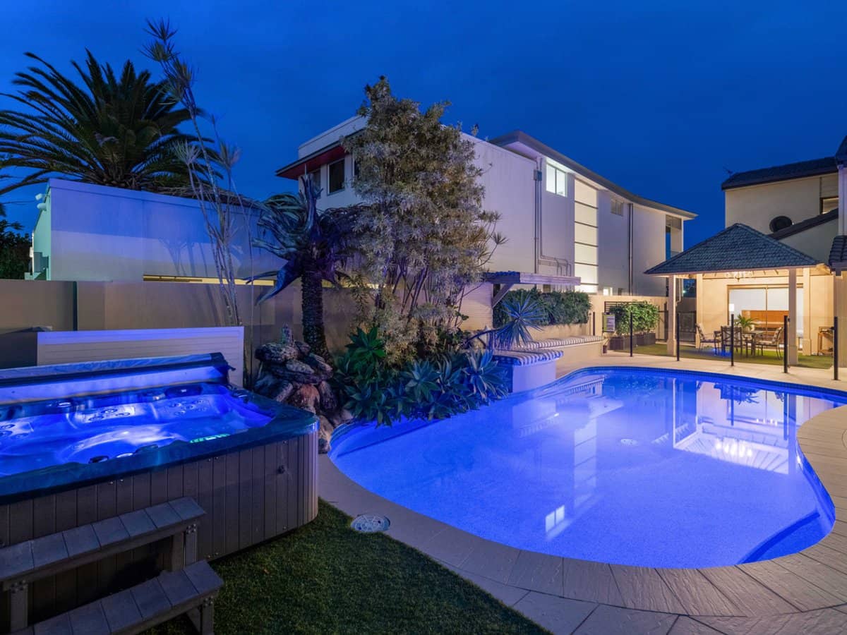 73 Campbell Street, BUNDALL - Thumbnail 3