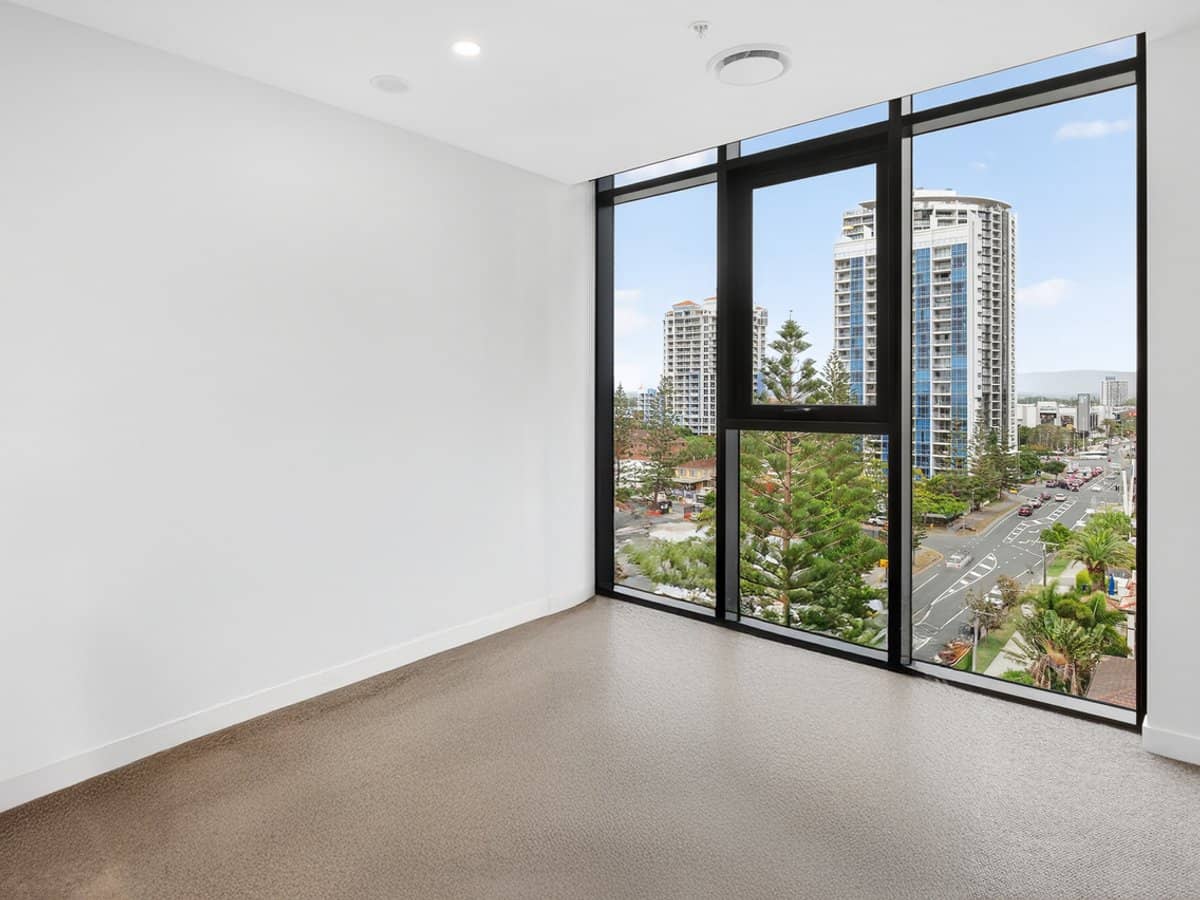 185 Old Burleigh Road, BROADBEACH - Thumbnail 11