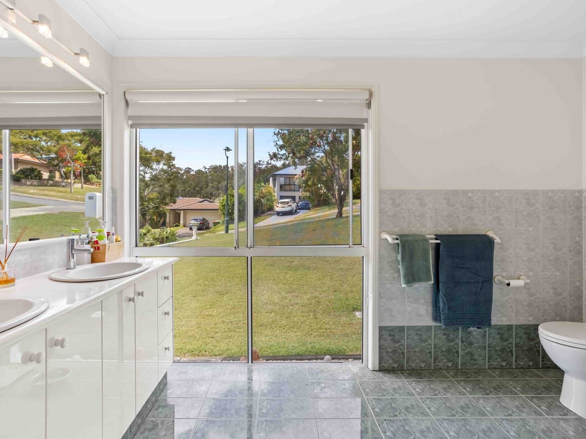 17 Yaldara Street, Pacific Pines - Thumbnail 23