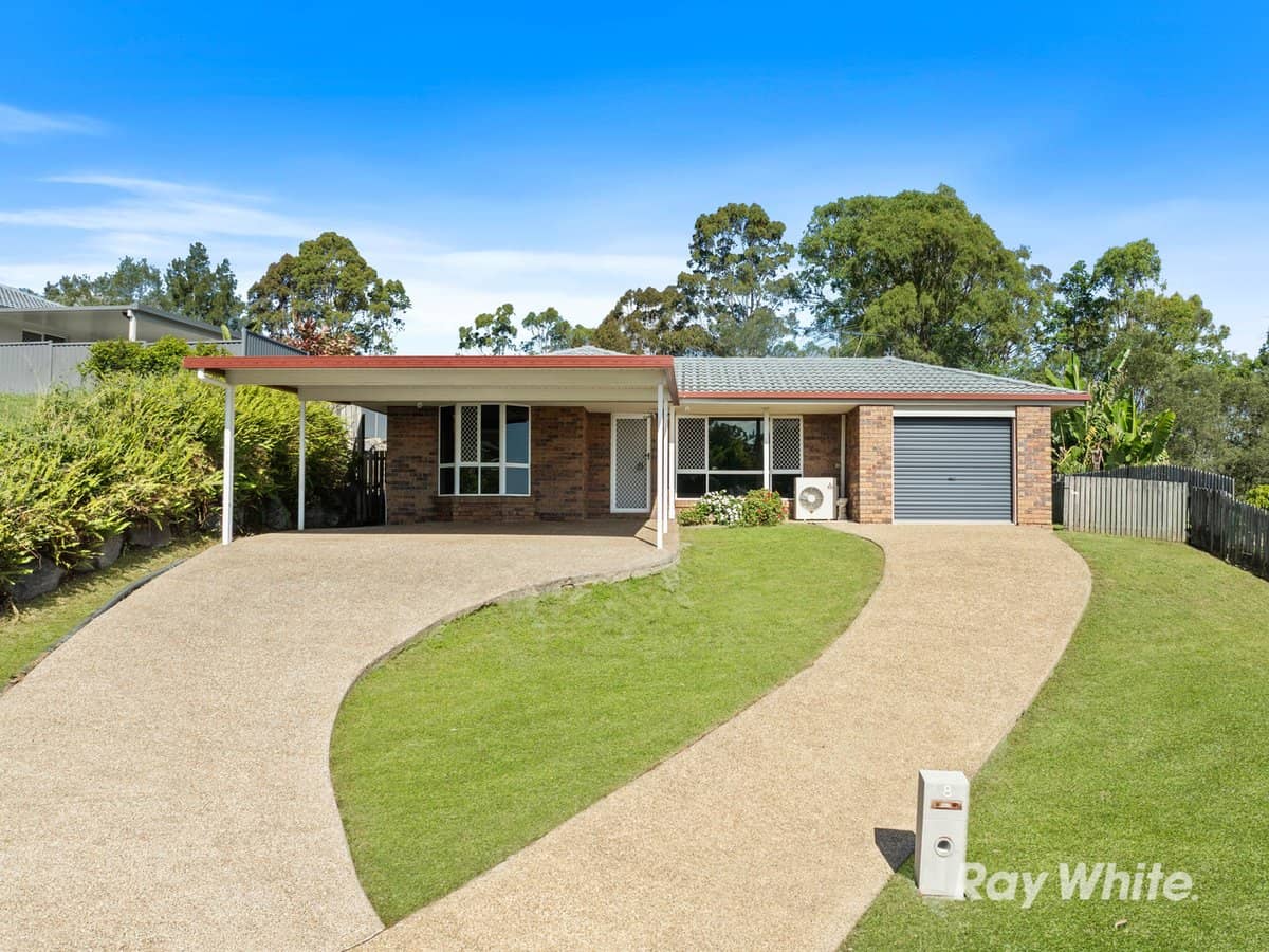 8 Kummara Road, EDENS LANDING - Thumbnail 1