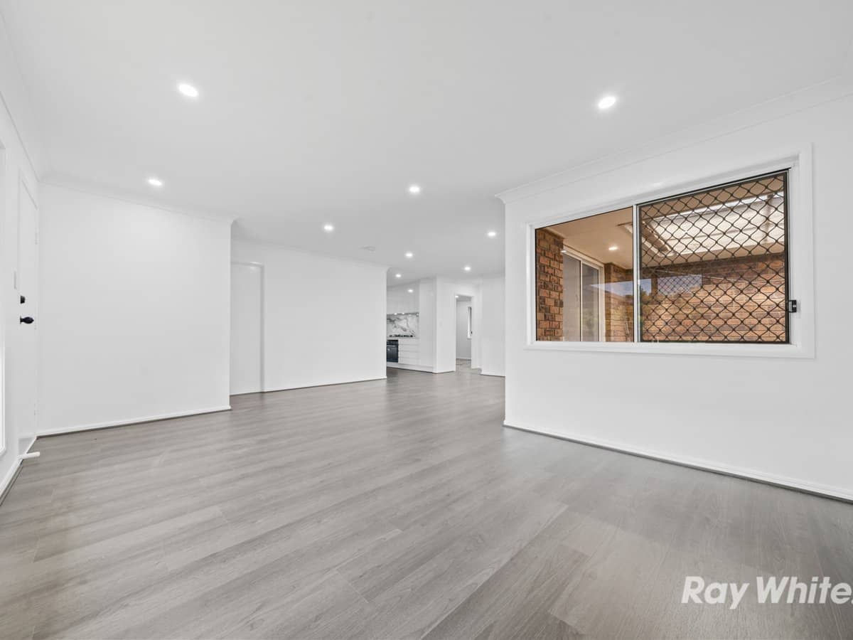 8 Kummara Road, EDENS LANDING - Thumbnail 7