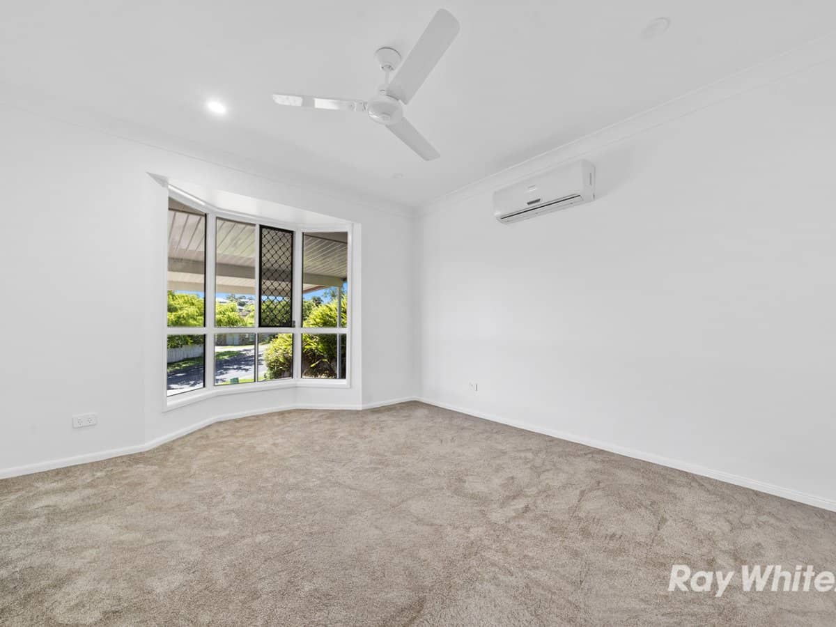 8 Kummara Road, EDENS LANDING - Thumbnail 9