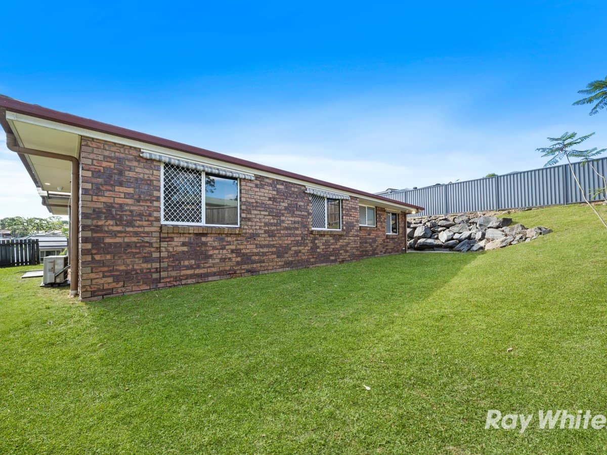 8 Kummara Road, EDENS LANDING - Thumbnail 15