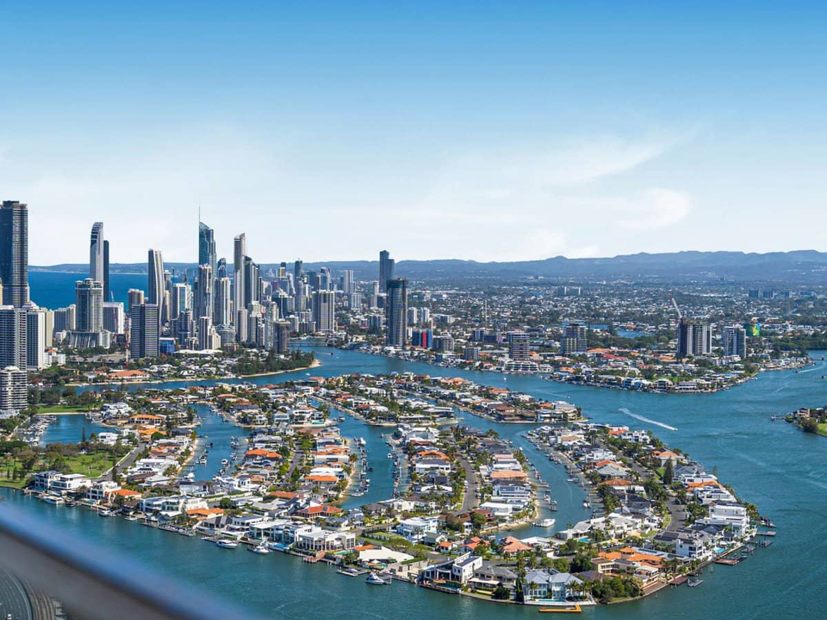 2 Como Crescent, Southport - Thumbnail 3