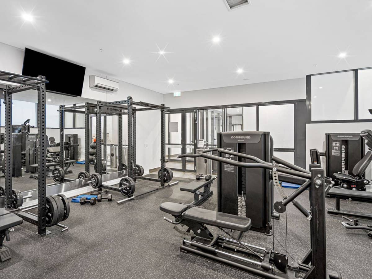 2 Como Crescent, Southport - Thumbnail 20