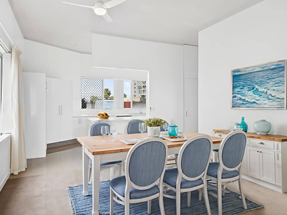 142 The Esplanade, SURFERS PARADISE - Thumbnail 4