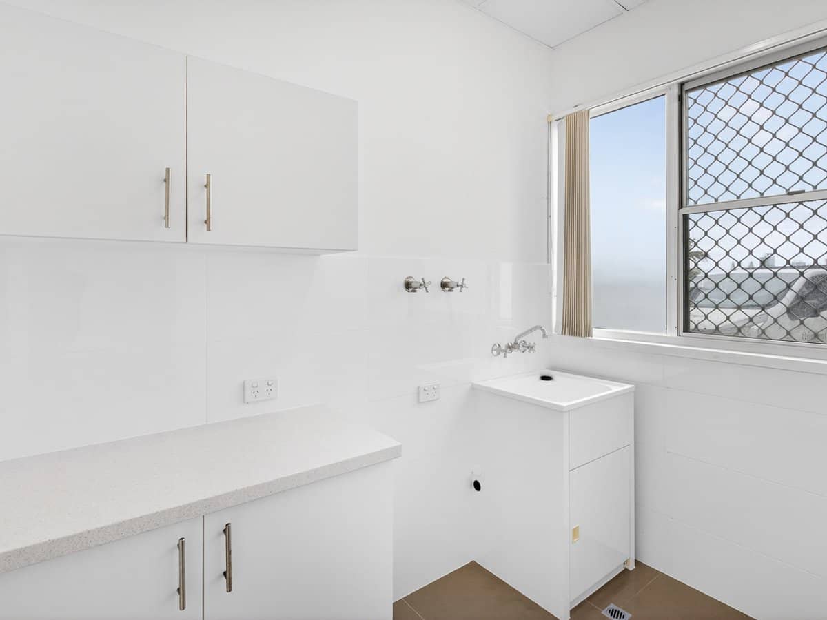 142 The Esplanade, SURFERS PARADISE - Thumbnail 11