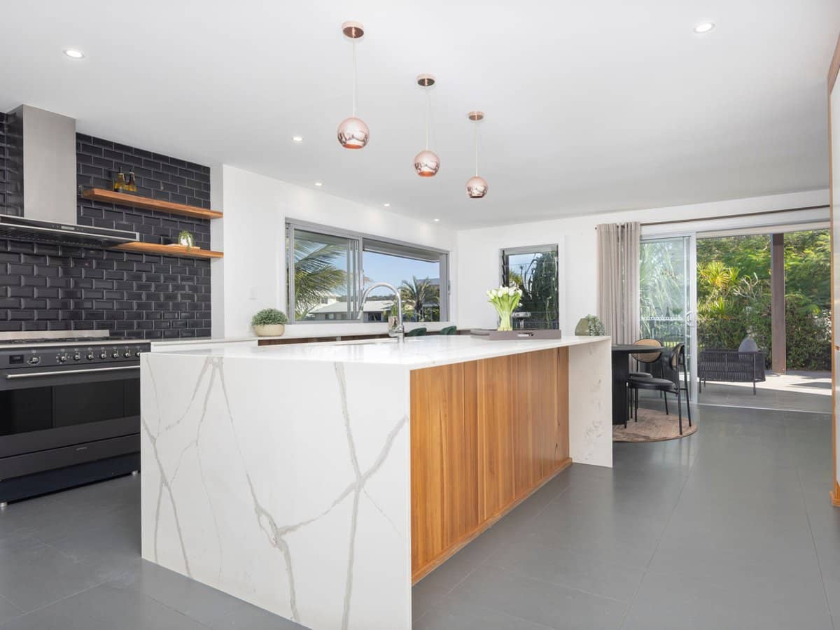 1 Marlin Court, Palm Beach - Thumbnail 3