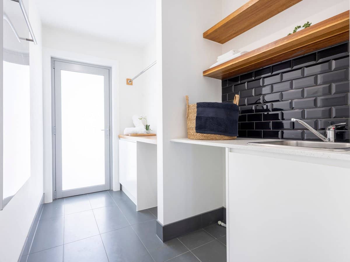 1 Marlin Court, Palm Beach - Thumbnail 24