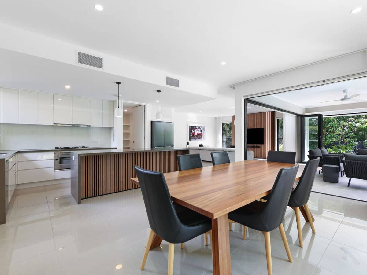 3020 Hillside Walk, Sanctuary Cove - Thumbnail 5