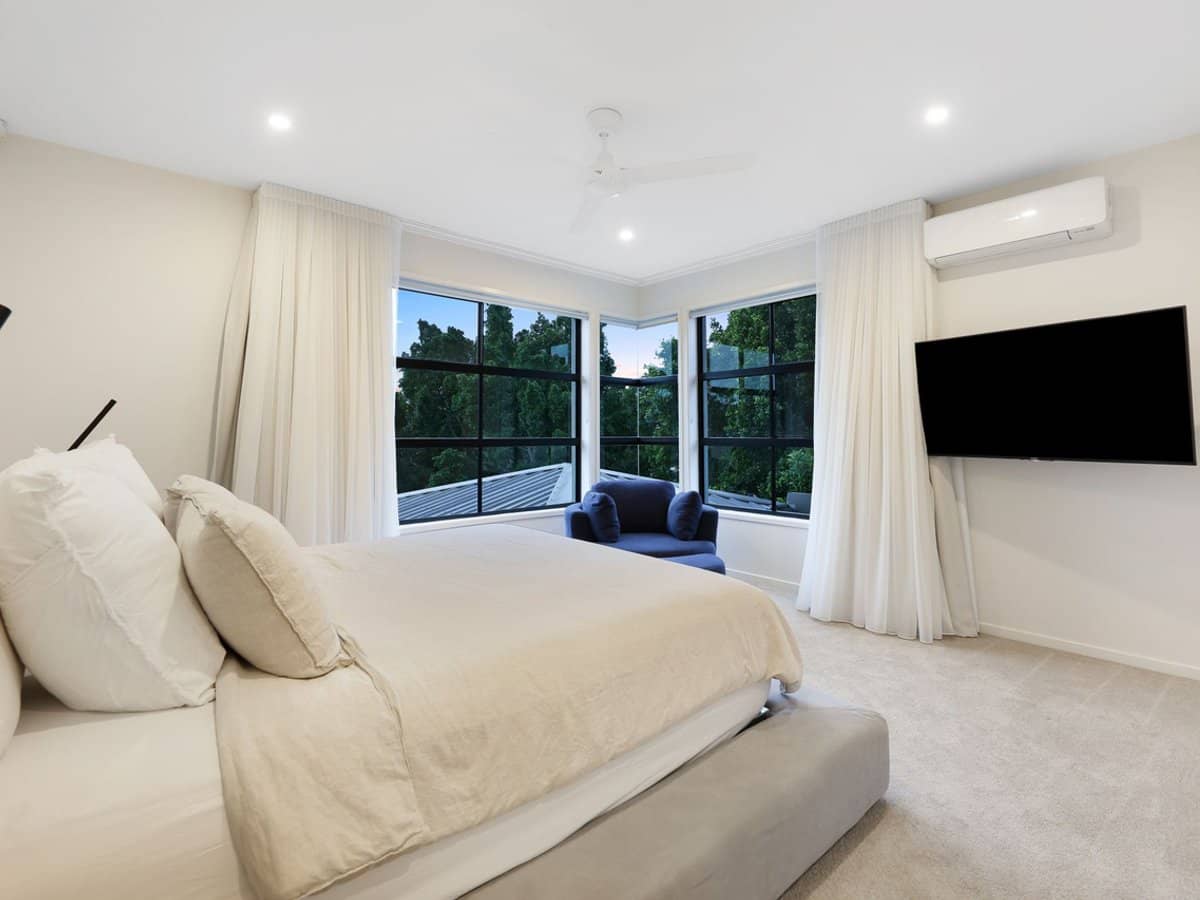 3020 Hillside Walk, Sanctuary Cove - Thumbnail 9