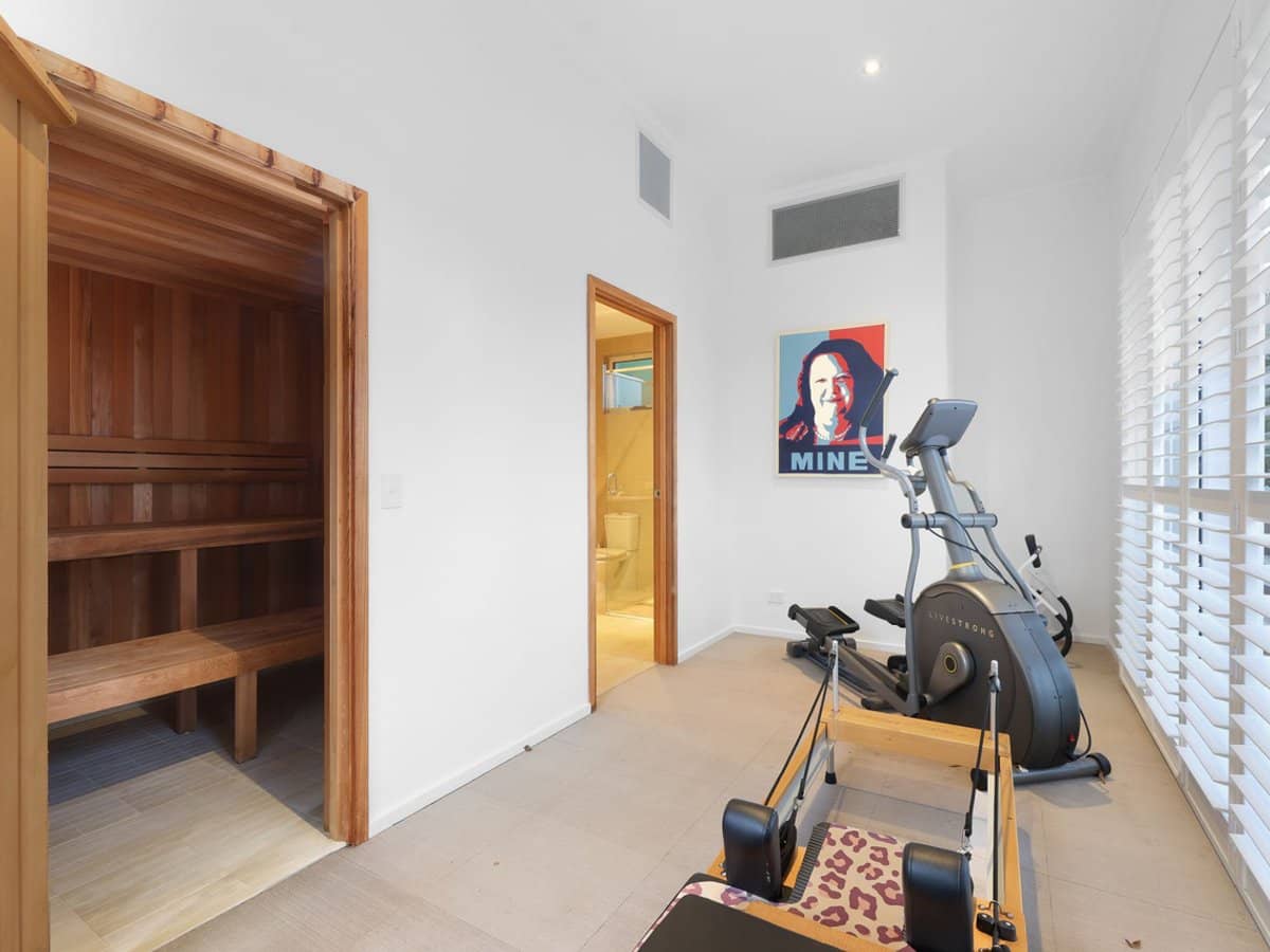 6258 Broken Hills Drive, Sanctuary Cove - Thumbnail 23