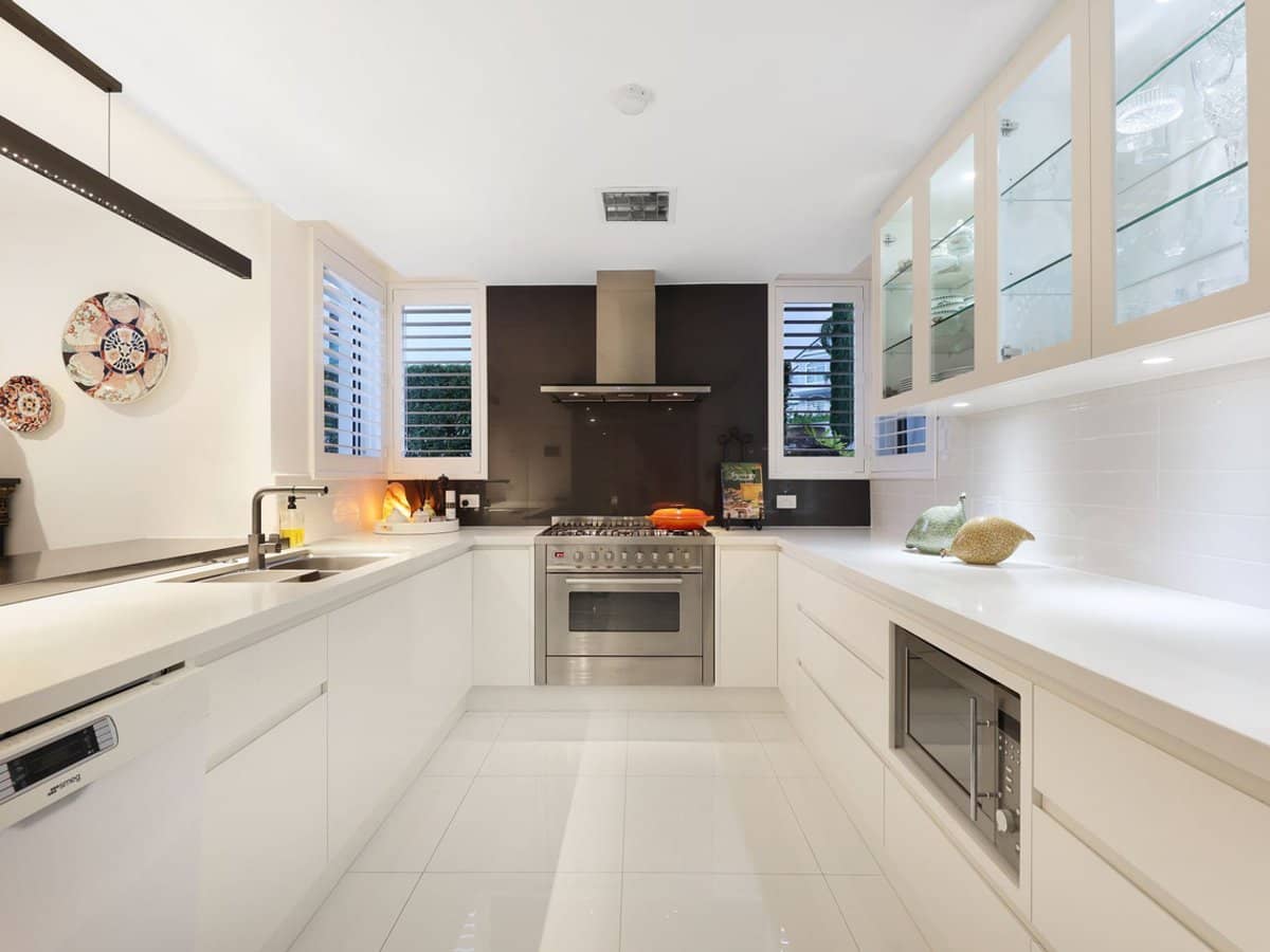 6258 Broken Hills Drive, Sanctuary Cove - Thumbnail 13