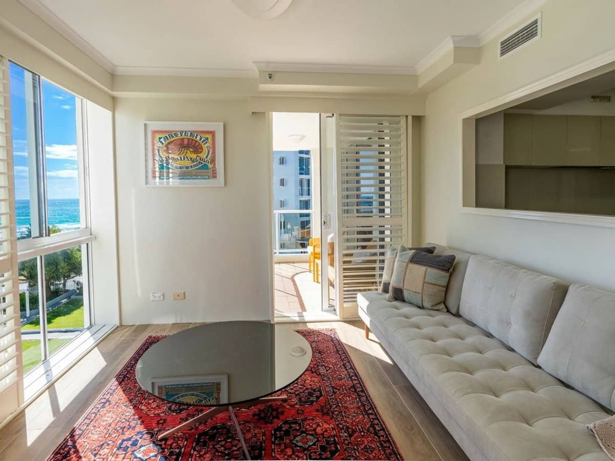 59 Pacific Street, Main Beach - Thumbnail 7